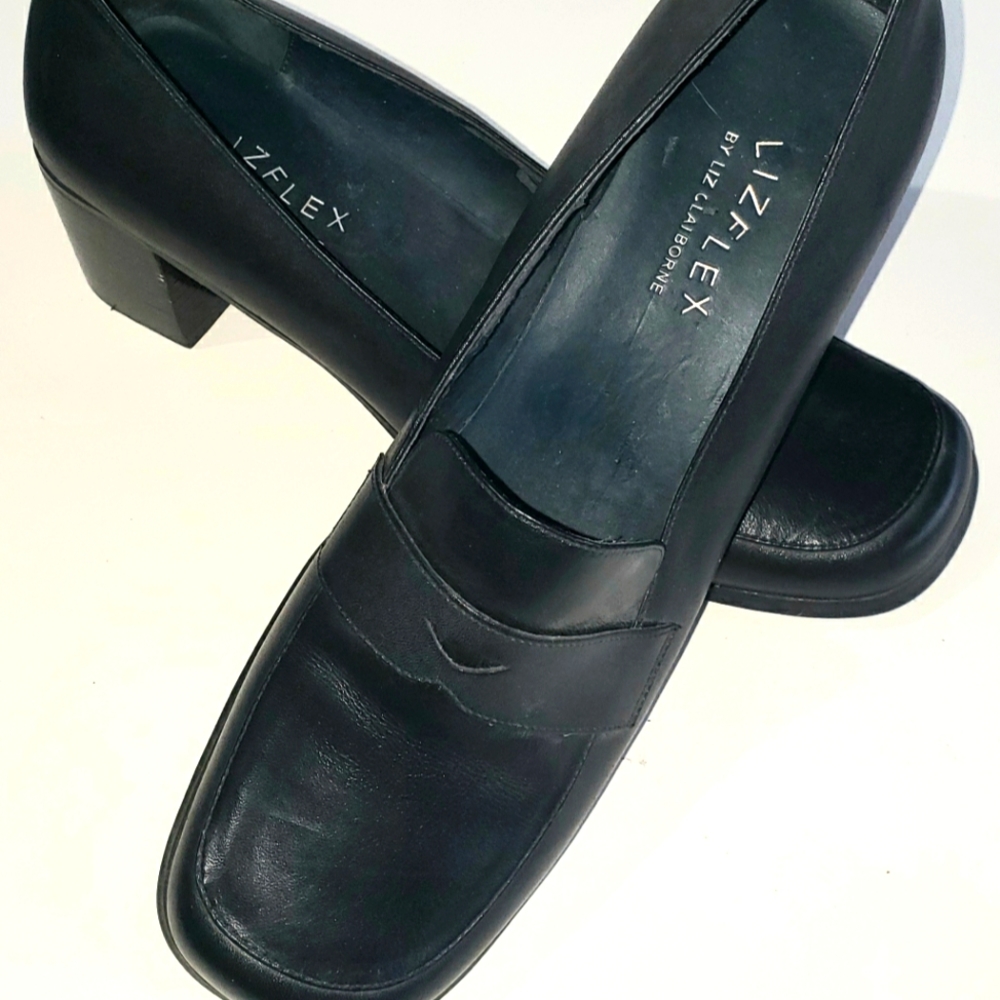Liz Claiborne shoes - Liz Flex womens casual shoes size 9.5 used